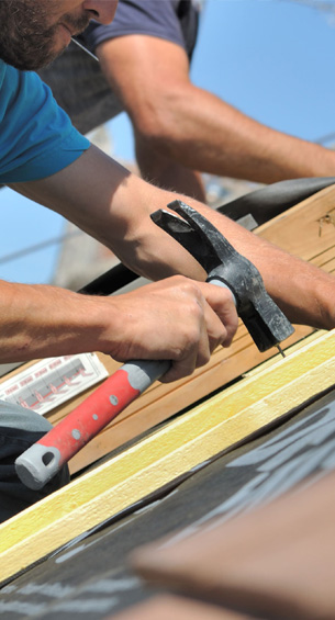 PCK COUVREUR PARIS : Couvreur - Artisan couvreur sur Paris (75) : Travaux de couverture, zinguerie, entretien toiture : nettoyage, démoussage et peinture hydrofuge toiture. Travaux de charpente et traitement des bois de charpente menuiserie. Etanchéité toit plat terrasse et isolation toiture et combles. Nettoyage, démoussage, ravalement peinture façade, imperméabilisation façade dans tous les arrondissements de Paris (75)