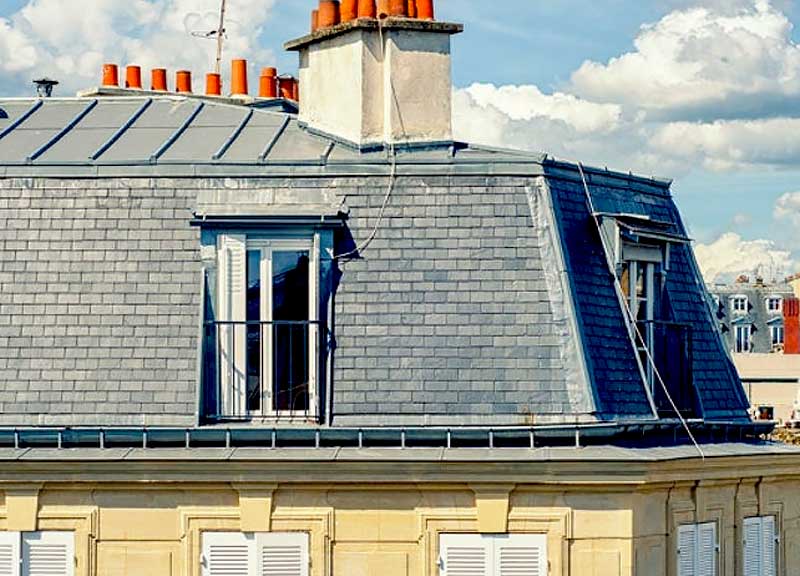 PCK COUVREUR PARIS : Couvreur - Artisan couvreur sur Paris (75) : Travaux de couverture, zinguerie, entretien toiture : nettoyage, démoussage et peinture hydrofuge toiture. Travaux de charpente et traitement des bois de charpente menuiserie. Etanchéité toit plat terrasse et isolation toiture et combles. Nettoyage, démoussage, ravalement peinture façade, imperméabilisation façade dans tous les arrondissements de Paris (75)