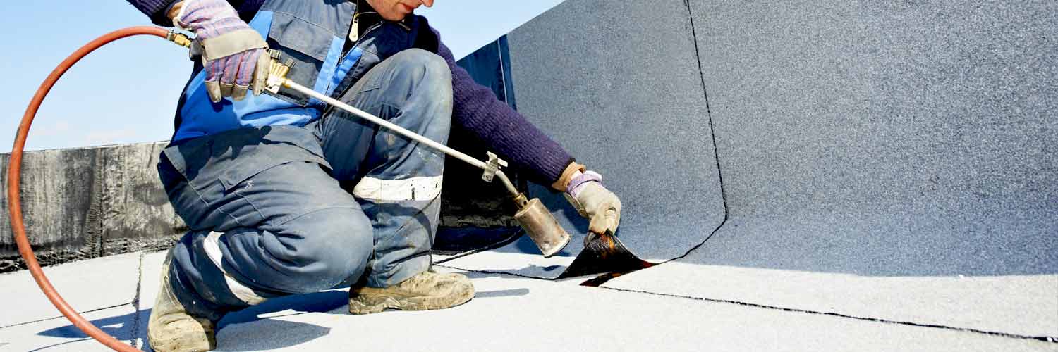 Étanchéité toit plat terrasse - PCK COUVREUR PARIS (75) : Couvreur étancheur dans tous les arrondissements de Paris (75). Étanchéité toit plat terrasse : plateforme par membrane en bitume goudronné . Isolation toiture et combles.